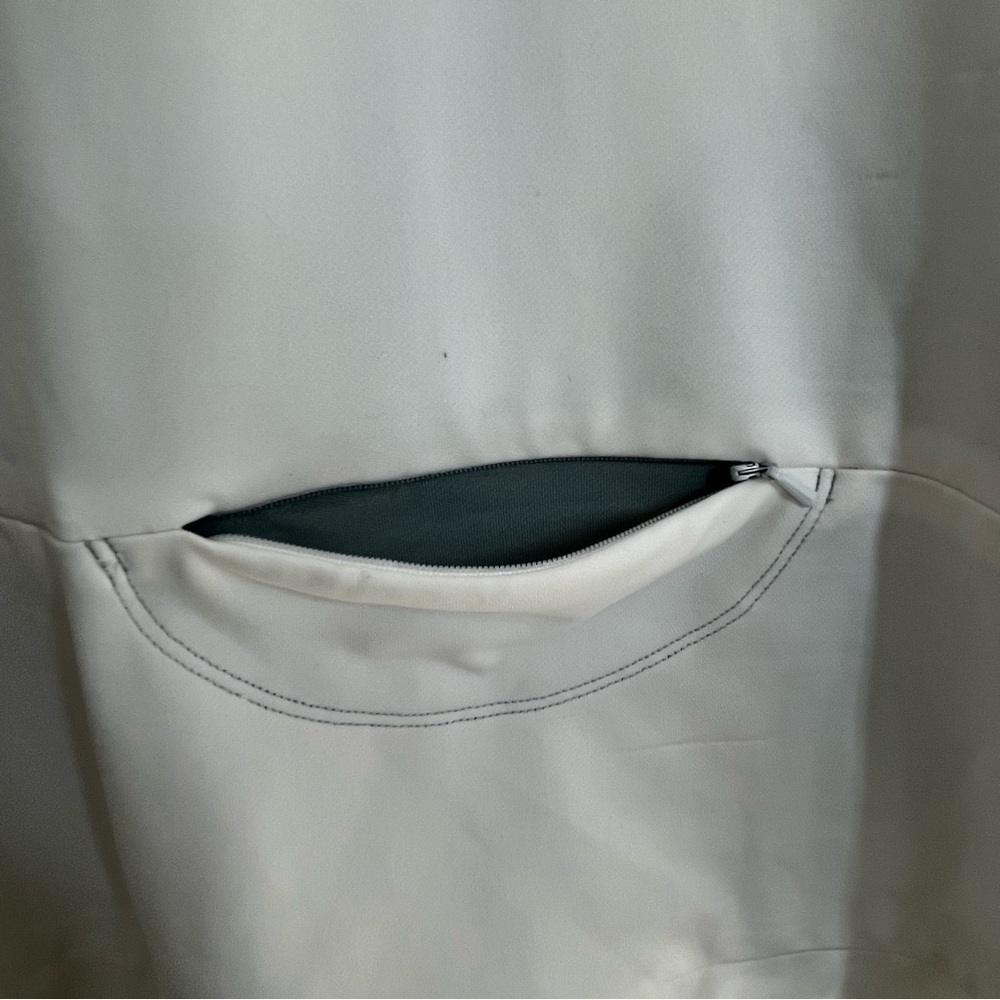 ALO Yoga White and Gray Full Zip Jacket Size Large - Picture 5 of 8